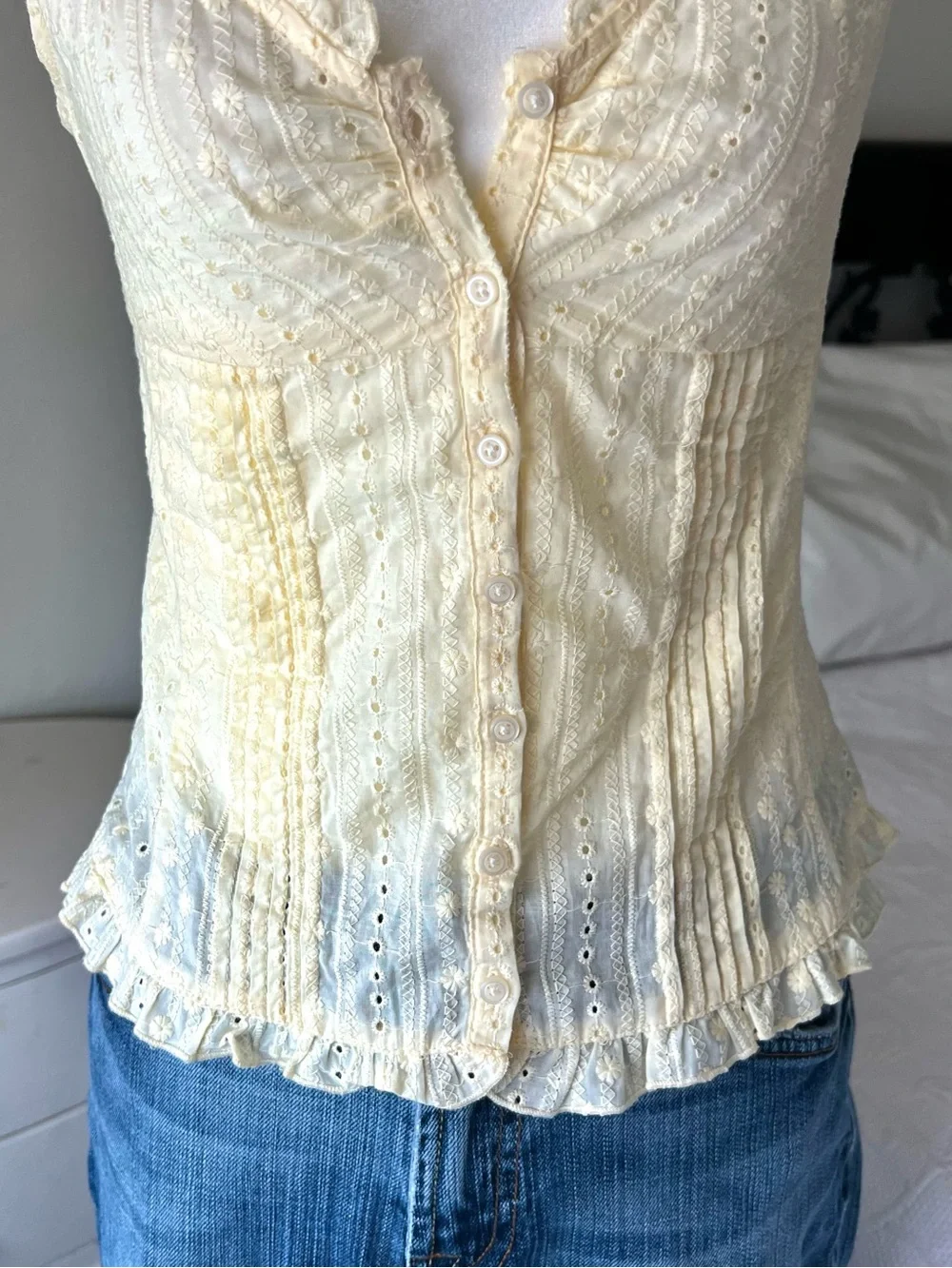 Women's Cream Ruffled Button-Front Top - Picture 3 of 6